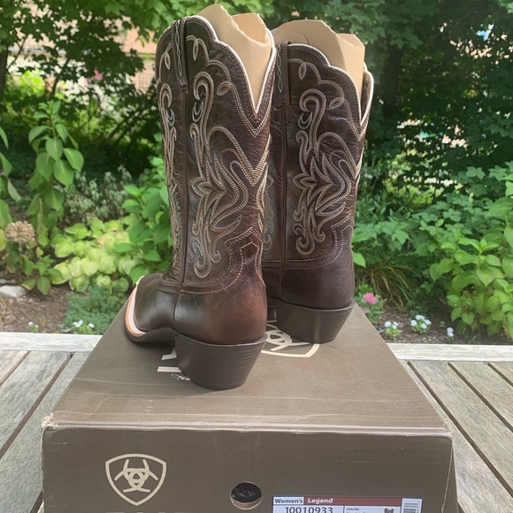 Ariat Legend Boots - Picture 2 of 4
